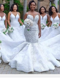 Sexy <b>Spaghetti</b> <b>Straps</b> Lace Appliqued Wedding Dresses Long Train High Quality Bridal Gowns - Product Image 2