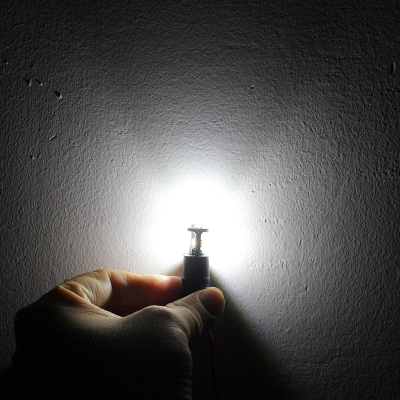 ธรรมชาติสีขาว