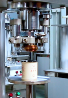 Machine de scellage semi-automatique pour boîtes de conserve en acier inoxydable, scelleuse de boîtes pour boissons, jus de fruits, sauce tomate, boîtes métalliques