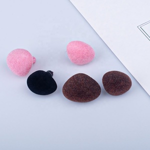 Nariz Triangular de Seguridad con Superficie Flocada en Negro <span class=keywords><strong>y</strong></span> Rosa <span class=keywords><strong>para</strong></span> Amigurumi, Peluches, Juguetes Suaves, Suministros de Manualidades de Plástico - Product Image 5