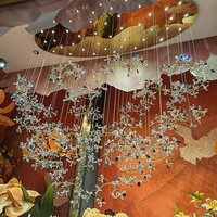 Lustre ovale de luxe en cristal multicolore en forme de fleur pour décorer le hall d'hôtel, la salle de mariage et éclairer le fond du plafond
