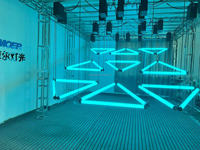 Système de décoration pour plafond en forme de Triangle LED, éclairage RGB 3D, treuil DMX