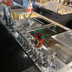 Station de mixage pour bar à domicile en acier inoxydable avec évier et bac à glace, finition brossée anti-traces de doigts, compacte et peu encombrante - Product Image 3