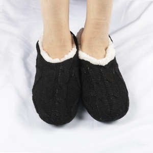 Usine Dames À L'intérieur Moelleux Plat Tapis Ballerine Maison Fourrure Pantoufles Chaussettes Femmes - Product Image 2