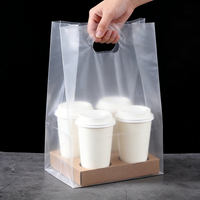 Sacs à emporter biodégradables en plastique PP transparent à fond carré pour thé au lait à gobelet simple/double personnalisé, thé à bulles