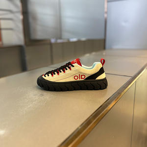 รองเท้าผ้าใบแฟชั่นผู้ชายแบบหุ้มข้อต่ำสำหรับฤดูใบไม้ร่วง/ฤดูหนาวปี 2026 สไตล์เรโทรและทันสมัย พื้นหนา - Product Image 2