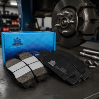 Kampas Rem Mobil Penumpang Keramik Semi Metal Depan Belakang Performa Tinggi Grosir OE 10112657 CHEVROLET 	 1 	 Korvet 	 1995-1996 	 5.7L