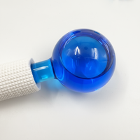 Fabricant direct – Globes de massage glacés en verre/eau purifiée/EVA de haute qualité pour le visage – Outils rafraîchissants – Couleur et logo personnalisables – Fabrication en gros