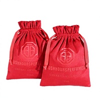 Pochette en velours personnalisée avec cordon de serrage, logo en relief 3D pour l'emballage de flacons de parfum de 50 ml, petit sac à bijoux et cosmétiques