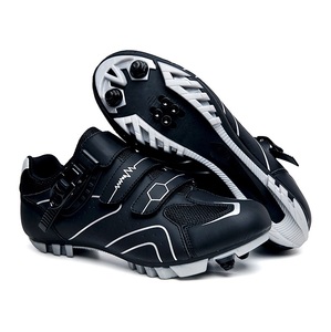<span class=keywords><strong>Scarpe</strong></span> da <span class=keywords><strong>ciclismo</strong></span> su <span class=keywords><strong>strada</strong></span> da corsa Unisex professionali traspiranti senza bloccaggio <span class=keywords><strong>scarpe</strong></span> da bici da uomo sportive sportive da esterno <span class=keywords><strong>scarpe</strong></span> da bici - Product Image 2