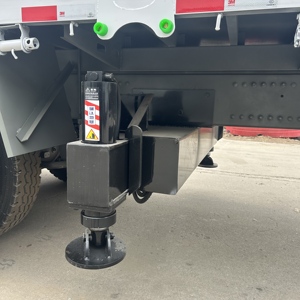 Chine SINOTRUK HOWO <span class=keywords><strong>camion</strong></span> à <span class=keywords><strong>benne</strong></span> basculante de marque supérieure <span class=keywords><strong>grue</strong></span> montée sur <span class=keywords><strong>camion</strong></span> SQ12SK3Q mini grues 12 tonnes <span class=keywords><strong>grue</strong></span> en plein essor avec toute la rotation - Product Image 6