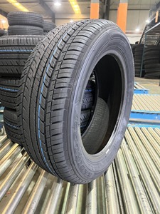 Pneumatici Radiali Tubeless Certificati GCC 245/40ZR18, Gomme ad Alte Prestazioni per Veicoli Sportivi - Product Image 5