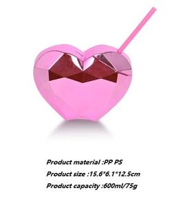 Креативные персонализированные пластиковые чашки в форме сердца с крышками на 20 унций для подарков ко Дню Святого Валентина - Product Image 6