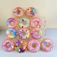 Nouveau jouet anti-stress et gadget de décompression en forme de donut souple, simulation alimentaire, à rebond lent, très populaire sur internet