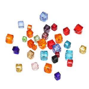 ลูกปัดคริสตัลทรงสี่เหลี่ยมขนาด 8 มม. สีส้ม สำหรับทำเครื่องประดับ DIY สร้อยข้อมือ สายคล้องโทรศัพท์ และอุปกรณ์เสริม - Product Image 4