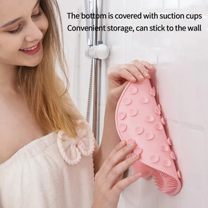 Brosse exfoliante pour les pieds et le dos avec ventouse antidérapante - Outil de nettoyage et d'exfoliation en profondeur pour éliminer la saleté corporelle - Product Image 3