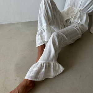 Camicetta con cintura <span class=keywords><strong>a</strong></span> balze <span class=keywords><strong>a</strong></span> forma di Anna Top e <span class=keywords><strong>pantaloni</strong></span> <span class=keywords><strong>Palazzo</strong></span> in cotone bianco Set in due pezzi da donna Set Casual da donna - Product Image 6