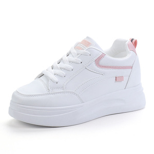 Nuevos Mocasines de Mujer de Cuero Sintético PU Blancos con Plataforma Plana para Verano, Zapatos de Plataforma con Alzas Internas para Primavera y Otoño, Estilo Joker - Product Image 1