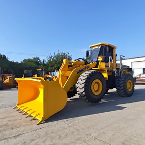 Cargadora de Ruedas Usada de Segunda Mano Komatsu WA470, 20 Toneladas, Motor Komatsu de Uso Pesado, Cucharón, Caja de Cambios, Bomba, Martillo Rompedor Original - Product Image 1