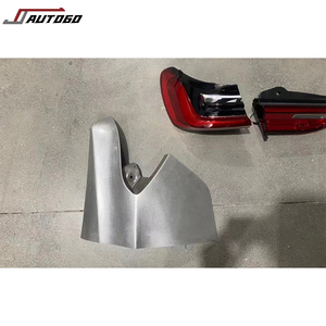 Kit de carrosserie de conversion et de modernisation pour <span class=keywords><strong>BMW</strong></span> Série 7 F02 2008-2015, mise à niveau vers le modèle 2019 G11 G12 LCI M760 M-Tech - Product Image 6