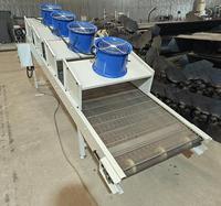 Convoyeur à bande modulaire à séchage par soufflerie d'air en acier inoxydable avec ventilateur de refroidissement pour ligne de production de déshydratation de surfaces d'emballage alimentaire