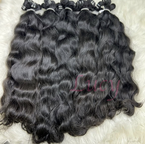 Bundle di capelli umani grezzi all'ingrosso non trasformati, tessuto di capelli allineato alla cuticola vergine cruda, Extension di capelli cambogiani ricci birmani - Product Image 1