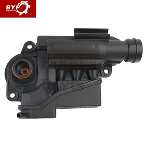 Séparateur d'huile moteur, pièces de moteur automobile pour <span class=keywords><strong>Audi</strong></span> A6 A8 R8 RS4 <span class=keywords><strong>S5</strong></span> 4.2L <span class=keywords><strong>V8</strong></span> 2007-2012 OE 079103464F, vente en gros en stock, <span class=keywords><strong>prix</strong></span> d'usine - Product Image 1
