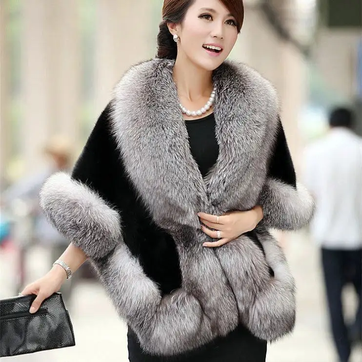 Factory direct sales imitation fox fur jacket women winter fashion short fur shawl.Z0810