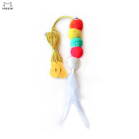 MEEW Jouet pour chat interactif et réglable, à suspendre à la porte, avec clochette et plume, pour jeu autonome, avec crochet adhésif sans trace