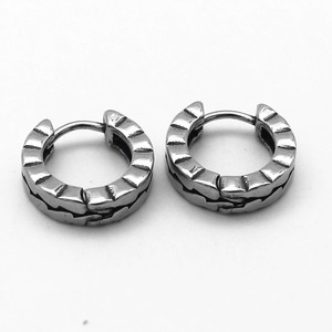 yunnique Geometric Titanium Steel Half <b>Cuff</b> <b>Earrings</b> Unisex Fashion Jewelry 10mm Size - Product Image 1