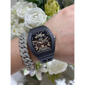 Nuevo y Moderno Reloj Mecánico Automático Tourbillon de Cerámica Negra de Alta Calidad 47 Black Knight para Hombre - Product Image 1