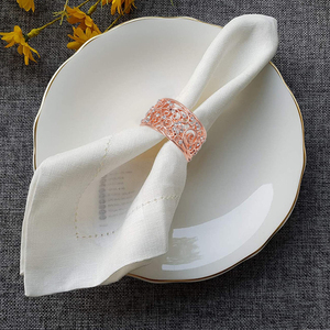 <span class=keywords><strong>Portatovaglioli</strong></span> Decorativo con Corona Placcata <span class=keywords><strong>Oro</strong></span> e Diamanti, Anello <span class=keywords><strong>Portatovaglioli</strong></span> Dorato per Matrimoni - Product Image 4
