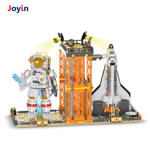 Sujetalibros con temática espacial STEM de 1623 piezas con luces para niños, juguete educativo DIY con cohetes y estrellas brillantes - Product Image 2