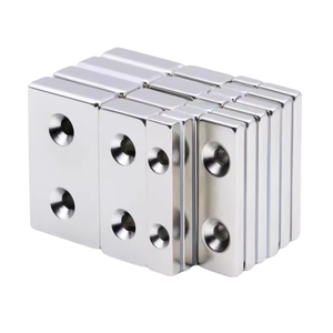Resistência a altas temperaturas Neodymium Block Magnet Permanente escareado Manet com parafuso buraco para uso industrial - Product Image 2