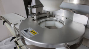 Máquina para Coxinhas Automática de Alta Capacidad, Dispositivo de Formación y Relleno Continuo, Línea de Producción Industrial para Fábrica de Coxinhas - Product Image 4