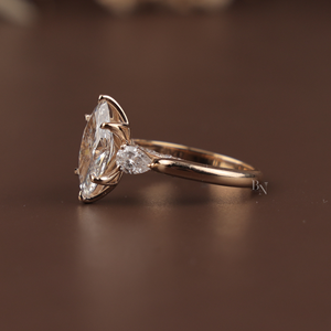 Anillo de Compromiso para Mujer en Oro de 14K con Diamante Cultivado en Laboratorio de 3 Quilates con Certificado IGI, Joyería Nupcial Elegante y de Lujo - Product Image 3