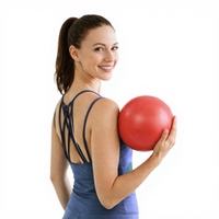 Ballon de yoga et de Pilates mini anti-éclatement et antidérapant en PVC rond de 9 pouces pour l'entraînement de stabilité en salle de sport - Vente en gros