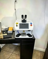 Mini machine de soudage au laser YAG de bureau pour la réparation de l'or, de l'argent et du platine, nouvelle garantie d'un an, facile à utiliser