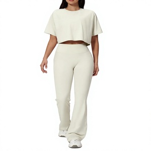 Conjunto de Ropa Deportiva para Yoga, Leggings sin Costuras de Secado Rápido, Top Deportivo de Alta Resistencia, Ropa de Gimnasio para Mujer - Product Image 1