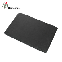Petit plateau de service rectangulaire en ardoise naturelle écologique jetable avec motif décoratif gravé au laser pour usage en restaurant