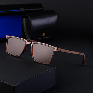 แว่นกันแดดทรงเหลี่ยมสำหรับผู้ชาย My-Ztt006 กรอบโลหะ เลนส์ PC ป้องกันรังสียูวี 400 สีดำ โพลาไรซ์ สำหรับใช้งานกลางแจ้ง - Product Image 5