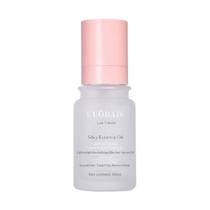 Lodai Shila Huile Capillaire Revitalisante Légère à l'Essence de Soie – Améliore les Cheveux Secs, Frisés, Teints et Permanentés – Lissage Instantané Sans Rinçage pour les Personnes Pressées - Product Image 5