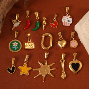 ของตกแต่งมินิสุดชิค |   จี้กันน้ำรูปเปียโน, โน้ตดนตรี, <span class=keywords><strong>ไมโครโฟน</strong></span>, ต้นปาล์ม, เปลือกหอยชายหาด ทำจากสแตนเลสสตีลชุบทอง 18k PVD - Product Image 5