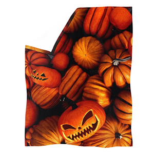 Couverture en polaire corail épaisse et douce personnalisée pour Halloween, vente en gros de textiles de maison pour l'hiver et Noël - Product Image 2