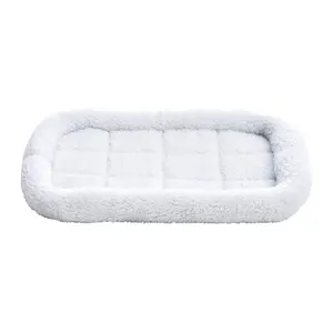 Matelas carré en peluche pour chien, niche de 22 pouces, blanc, lavable, pour Cage d'animaux, tapis de sol