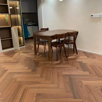 Parquet en bois d'ingénierie à chevrons en noyer noir massif multicouche pour salon