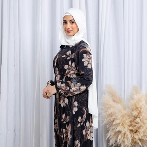 Vestido Largo Modesto con Estampado Floral Negro Personalizado de Leduo, Abaya con Puños Fruncidos para Musulmanas - Product Image 1