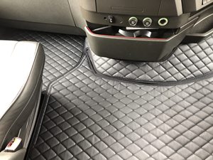 Alfombrillas de cuero 3D personalizadas para camiones, accesorios duraderos e impermeables para camiones de lujo para <span class=keywords><strong>Scania</strong></span>/Volvo/Man/HOWO/FAW - Product Image 5