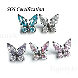 Orecchino a ventaglio marquise in titanio ASTM F136 G23 con zirconia cubica 5A, piercing per helix, trago, cartilagine, naso, gioielli personalizzabili con logo Topstyle - Product Image 5