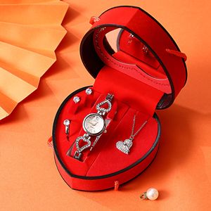 LYN-234 <span class=keywords><strong>Reloj</strong></span> <span class=keywords><strong>de</strong></span> Moda <span class=keywords><strong>para</strong></span> Mujer, Set <span class=keywords><strong>de</strong></span> Regalo <span class=keywords><strong>para</strong></span> <span class=keywords><strong>el</strong></span> Día <span class=keywords><strong>de</strong></span> <span class=keywords><strong>la</strong></span> <span class=keywords><strong>Madre</strong></span>, Collar <span class=keywords><strong>de</strong></span> Acero Inoxidable, Caja <span class=keywords><strong>de</strong></span> Regalo en Forma <span class=keywords><strong>de</strong></span> Corazón, <span class=keywords><strong>Reloj</strong></span> <span class=keywords><strong>de</strong></span> Cuarzo - Product Image 4